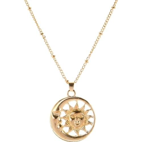 Boho Simple Sun With Moon Choker Necklaces For Women Fashion Gold Necklace Vintage Round Pendant Necklace Jewelry 2021 New