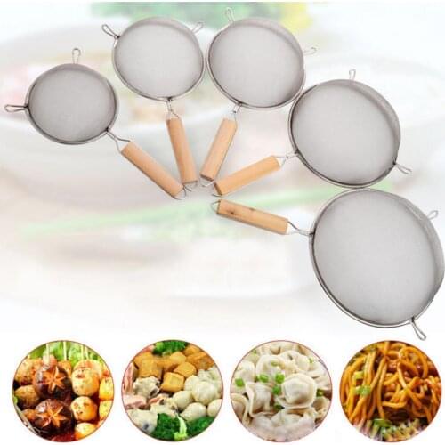 304 High Quality Durablel Stainless Steel Kitchen Flour Handheld Screen Mesh Strainer Flour Sieve Oil Strainer colander