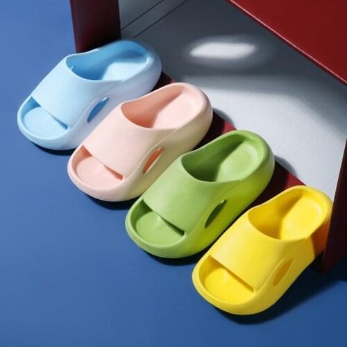 SNORW Children's Slippers