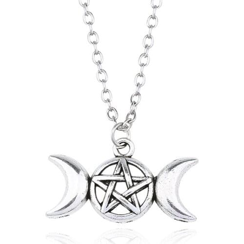 Creative Personality Retro Punk Style Moon Pendant Necklace Unisex Hollow Five-Pointed Star Necklace Friendship Jewelry Gift