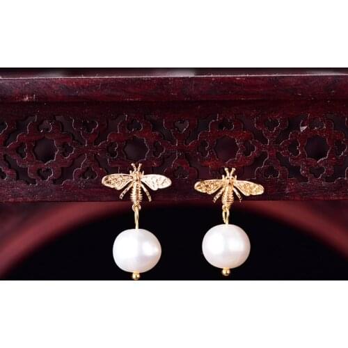 Korean Style Elegant Round Pearl Dangle Earrings Women Fashion Butterfly Earrings Couples Gift Anniversary