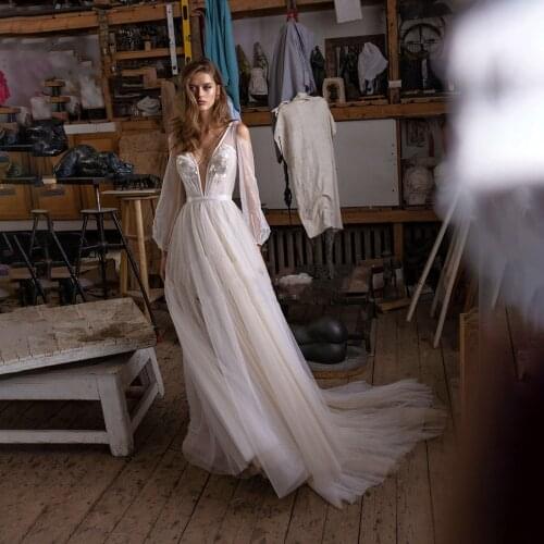 Sexy Deep V-Neck Wedding Dress Long Puff Sleeves Sequins See-Through Tulle Simple Backless Bridal Gown robe de soirée de mariage