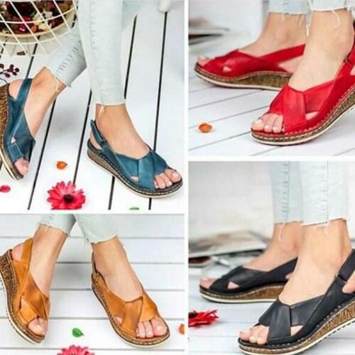2021 Fashion Summer New Women Shoes Flat Solid Color Word Buckle Sandals Beach Womens Sandals