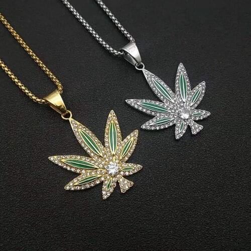 Iced Out Bling Hemp Leaf Pendants With Chain Stainless Steel Rhinestone IP Gold Color Mens Hip Hop Street Jewelry Dropshipping