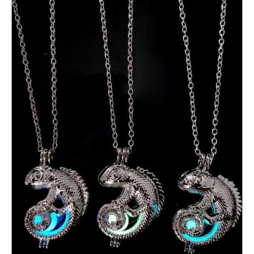2020 Glow In Dark Pendant lizard Luminous Necklace Jewelry Necklaces For Jewelry Christmas Gifts