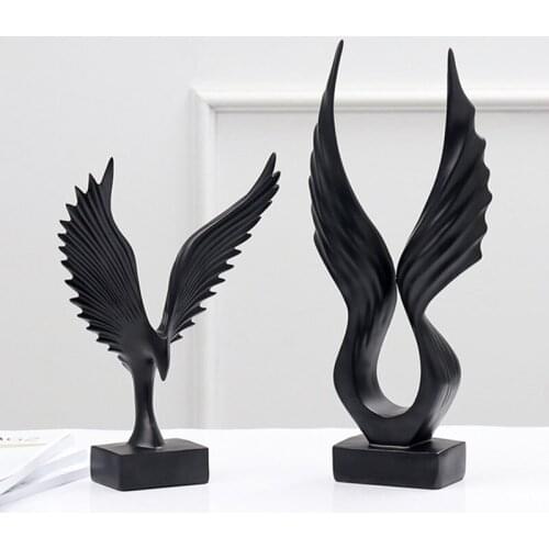 European Mirs Wings Figurines Creative Art Resin Ornaments Wine Cabinet Wings Statue Desktop Crafts Home Decoration Accessories