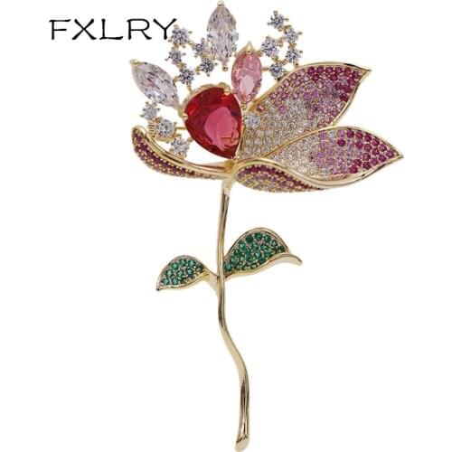 FXLRY Elegant Lotus Flower Brooch Jewelry Luxury Pin Delicate Floral Brooches for Women Girl Wedding Pins Broches