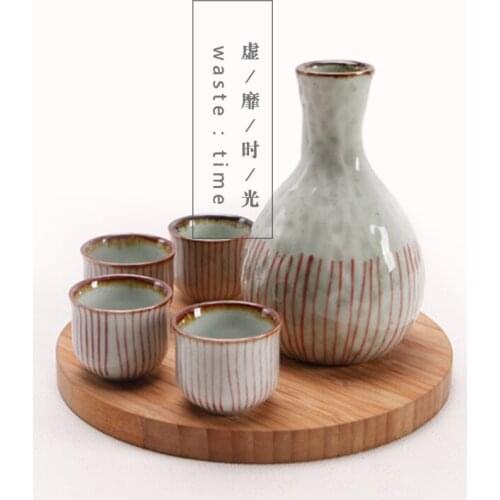Japanese High Grade Vintage Wine Set Ceramic Hip Flasks Sake Pot Cup Portable Flask Liquor Bottle Distiller Retro Drinkware