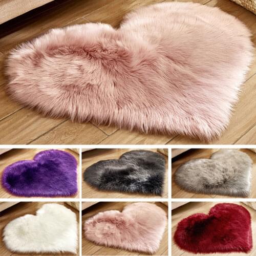 1pcs Fluffy Heart Shape Carpet Floor Mat Rug Soft Plush For Home Living Room Bedroom