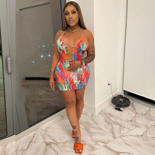 Round Buckle Halter Backless Skinny Mini Dress Women Off The Shoulder Tie Dye Print Vestidos Summer Hollow Out Slimming Dresses