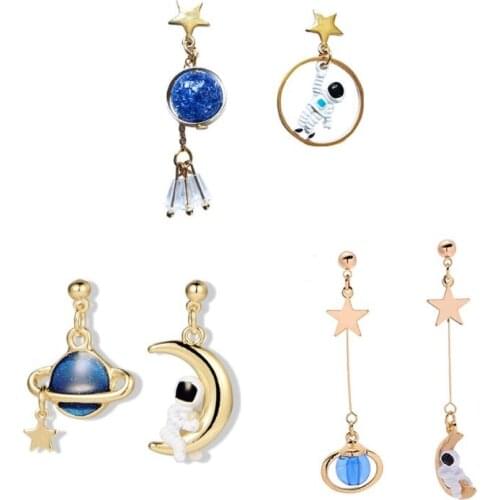 1 Pair Cute Cartoon 3D Astronaut Spaceman Earrings For Women Girls Asymmetrical Planet Star Moon Drop Earrings Fashion Jewelry
