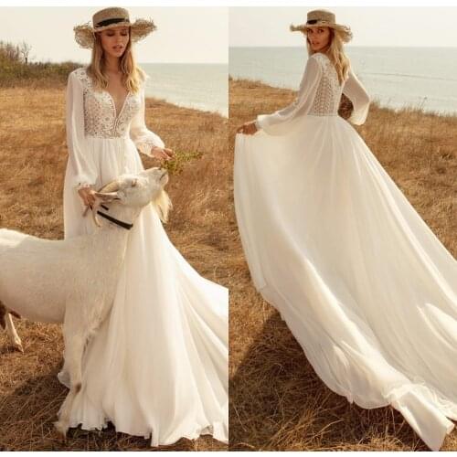 Wedding Dress Sexy Long Sleeves V Neck Lace Applique Bohemian Bridal Gown Robe De Mariee Floor Length Gowns Vestido De Noiva