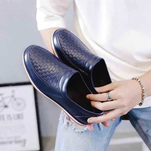 Rain Boots Men And Women Low Cut Short Tube Breathable Water Shoes Waterproof Rain Boots Work Mens Non-slip Chef Shoes