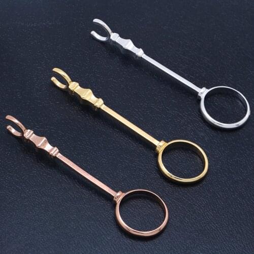 Men Cigarette Holder Ring Metal Scepter Finger Cigarettes Ring For Party Women Cigarettes Clips Photography Props Jewelry Gift