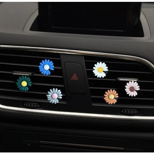 Lovely color flower styling car air freshener Daisy car perfume decoration clip