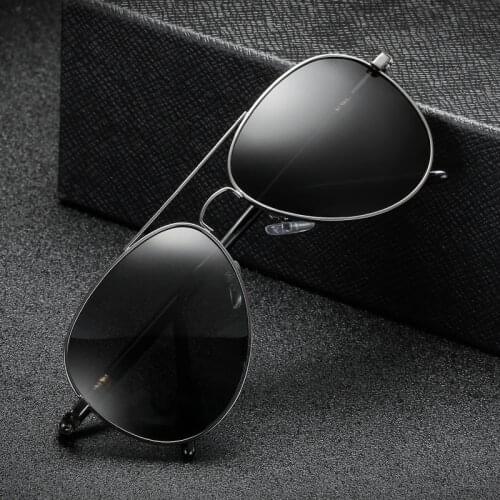 Classic Sunglasses Men Driving Glasses Black Sun Glasses Brand Designer Male Retro Sunglasses For Men/Women