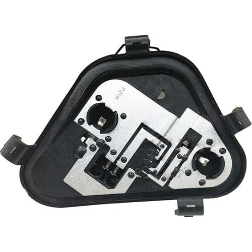 Passenger Right Outer Tail Light Bulb Carrier Fender for BMW F30 F31 F80 320I XDrive 328D 328I 335I M3 2012-2015