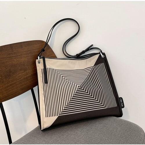 2021 New Literary Contrast Color Large-Capacity Summer Wild Canvas Fashion High-Quality Texture Women Shoulder Crossbody Bag