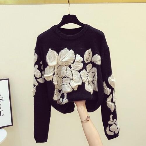 2020 Winter Embroidery Floral O-neck Sweater Women Modis Vintage Long Sleeve Knitted Pullover Loose Black Tops