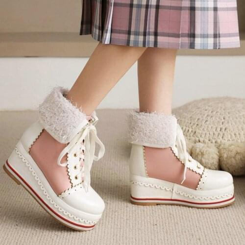 2021 New Fashion Fall Women Shoes College Style Ruffles PU Leather Ankle Boots Comfy Platform Lace-up Lady Shoes Winter Booties