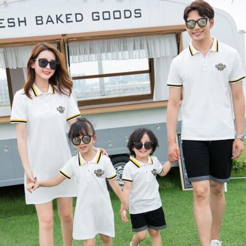 2020 Mother Daughter Dresses Striped Daddy and Mini Me Shirts Father Son Clothing Mommy and Me Clothes Family Look Mum Baby Suit