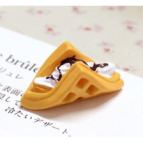 10pcs/lot 25X13mm Kawaii Resin Simulation Food Cream Waffle Cake Cabochon For Resin Scrapbooking Craft DIY Embellishment