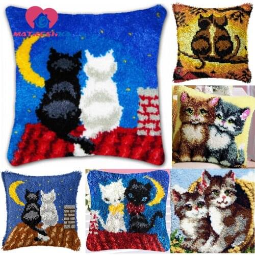 Cats carpet embroidery cushions latch hook pillow do it yourself cross-stitch pillow latch hook rug kits tapestry kits foamiran