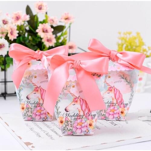 25 pieces/pack) Creative Pink Unicorn Wedding Favors Candy Box Bomboniera Party Supplies Gift Box Candy Bags Sachet B058