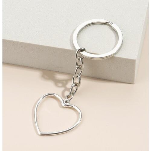 Cute Keychain Hollow Heart Key Ring Metal Key Chains Friendship Gifts For Women Men Handbag Accessorie Car Hanging Punk Jewelry