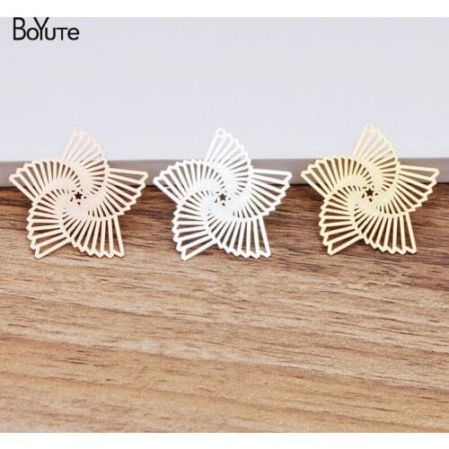 BoYuTe (20 Pieces/Lot) Metal Brass Corrosion Sheet 35MM Hollow out Windmill Pendant Diy Hand Made Jewelry Materials Wholesale