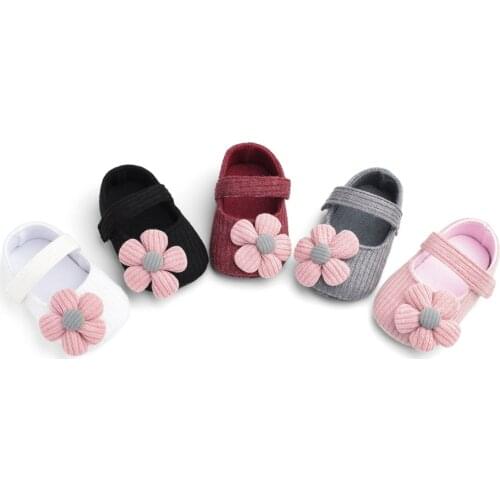 Baby Girls Cotton Shoes Retro Spring Autumn Toddlers Prewalkers Cotton Shoes Infant Soft Bottom First Walkers 0-13M