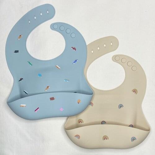 Print Kids Bibs Waterproof Soft Silicone Kids Feeding Stuff Cute Pattern Kids Girl Toddler Adjustable Children Bib Saliva Towel