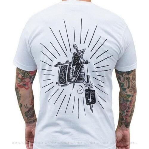 Machine By Lucky Aki Mens White Tee Shirt Tattoo Art Gun Streetwear Clothing T Shirt Funny Bodybuilding T-Shirt Men