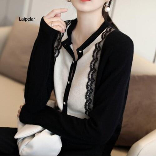Autumn and winter womens new fashion temperament contrast color lace pearl buckle long sleeve top cardigan pullover women