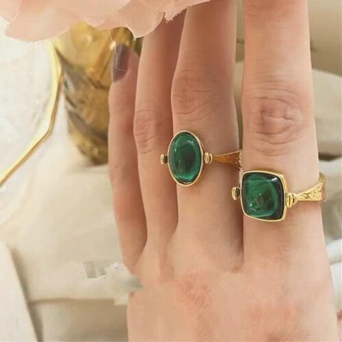 TIMEONLY Delicate Square Emerald Crystal Ring for Women Vintage Jewellery Temperament Golden Metal Ring 2021 Chinese Style