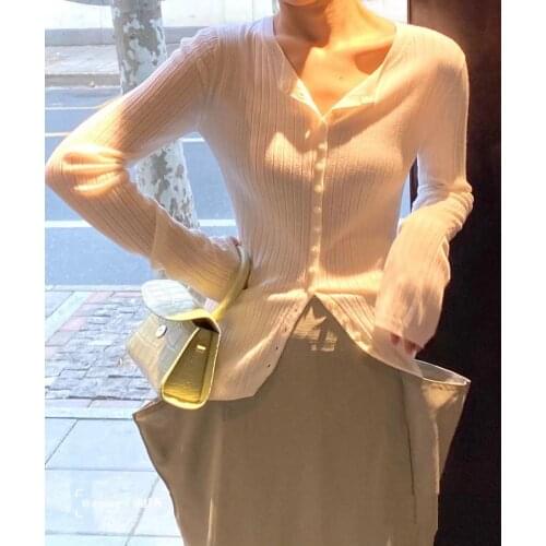 White or Black Knit Thin Cardigan Womens Wool Single Breasted Slim Temperament Ladies Knitwear Sweaters Spring Summer New