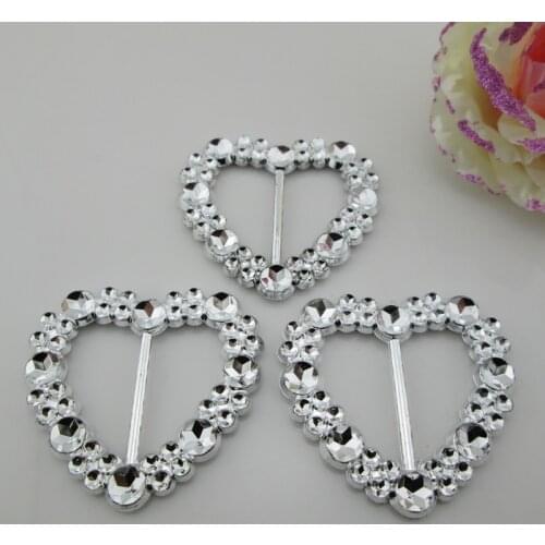AB81 31mm)20pcs Big Fashion Heart Acrylic Plastic Buckle For Chair Sash