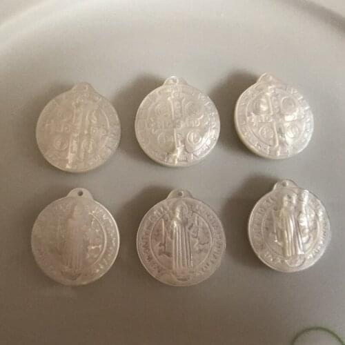 50PCS/Lot 21X23MM Round Shape Holy Cross And San Benito Natural Mother of Pearl Shell MOP for DIY Jewerly
