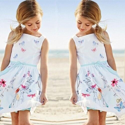 Hot girls dress childrens clothing white strap dress Students wear fashion pleated dress silk Leisure dress