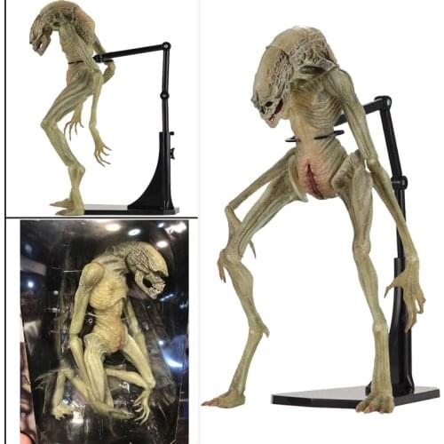 NECA Aliens Vs Predator Figure Alien Resurrection Delune Newborn Action Figure Model Toy Doll 18cm