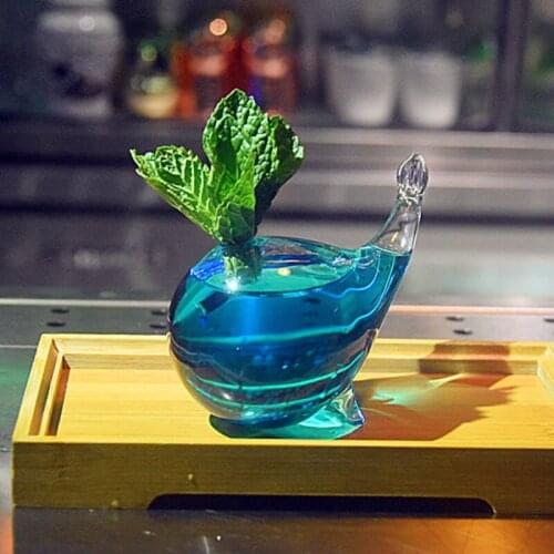 Creative Whale Cocktail Glass Martini Agave Vodka Margaret Brandy Beer Lead Free Glass Bar Party Club Personality Cup Drinkware