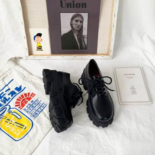 2021 spring and autumn Korean version of the new wild thick-soled womens shoes retro British style casual shoes trend hot sale