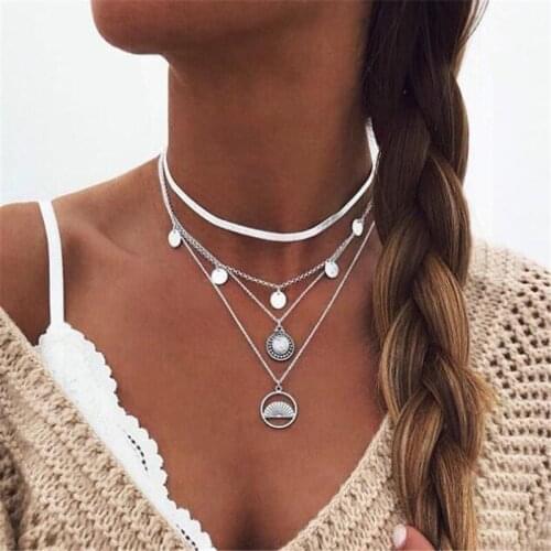 Retro Multi Layer Necklace for Women Silver Color Fan Clavicle Chain Necklace Bohemian Style Jewelry