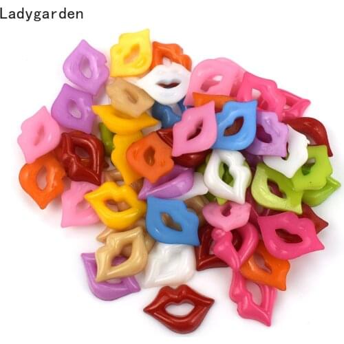 100PCS Cute Resin Decoration Lip Buttons Red Colors Cartoon Mouth Button DIY Button Home Sewing Scrapbooking Clothing DIY Making
