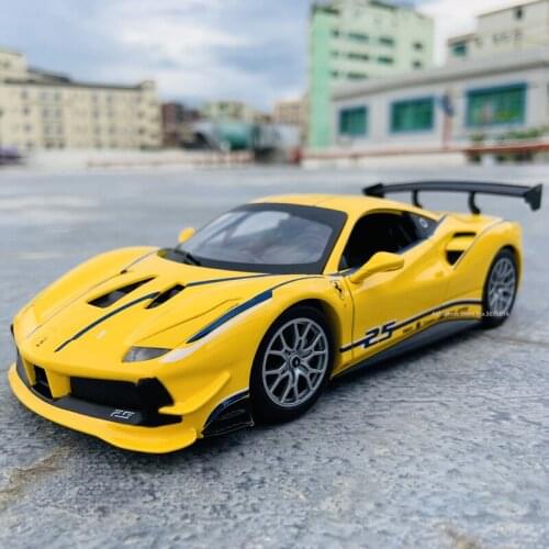 Bburago 1:24 Ferrari 488 Challenge Car Model Die-casting Metal Model Children Toy Boyfriend Gift Simulated Alloy Car Collection