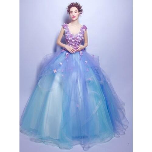 Light Sky Blue Quinceanera Dresses Appliques Pearls Handmade Flowers Vestidos De Gala Largos Puffy Ball Gowns Quinceanera Gowns