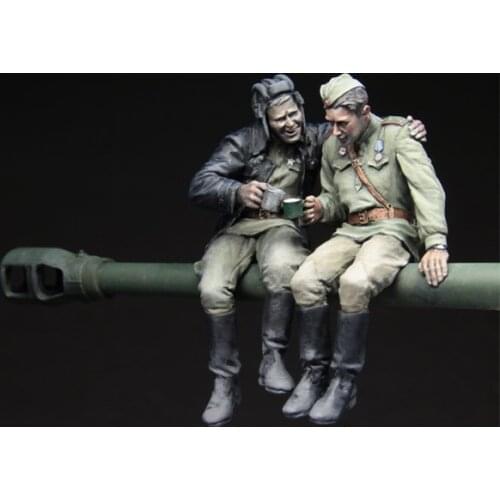 1/35 Resin Figures Model Kits Red Army Tankers At Rest, 1943-45 Unassembled unpainted