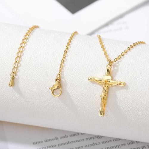 Religious Jesus Cross Necklace for Men Fashion Gold color Stainless Steel Cross Pendent Chain Necklace Jewelry Gifts for Men