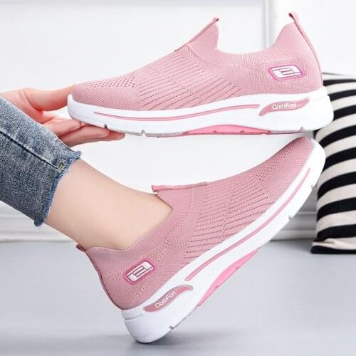 Shoes Women Spring 2021 Mesh Sneakers New Foreign Trade Womens Shoes Fashion Soft Sole Sports Shoes Women Casual Mom Shoes
