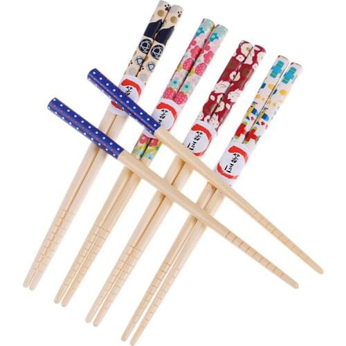 Kawaii Bamboo Chopsticks for children Cute Cartoon Chopsticks Tableware Gifts For Children Natural Joint Chopstick Kids